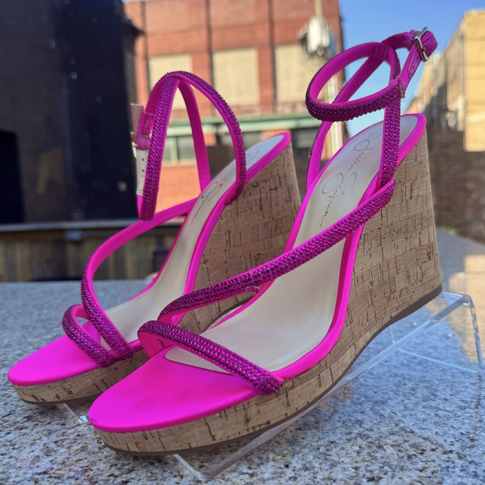 NWOT Jessica Simpson Pink Tenley Wedge Sandals with Rhinestones
